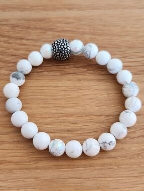 White Howlite Beads Bracelet, Stretch, Hand Crafted